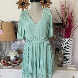 Lena Light Mint Green Puff Sleeve Pleated V-Neck Dress Braided Belt Women's Sm